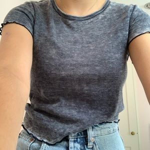 Cotton On cropped lettuce edge tee